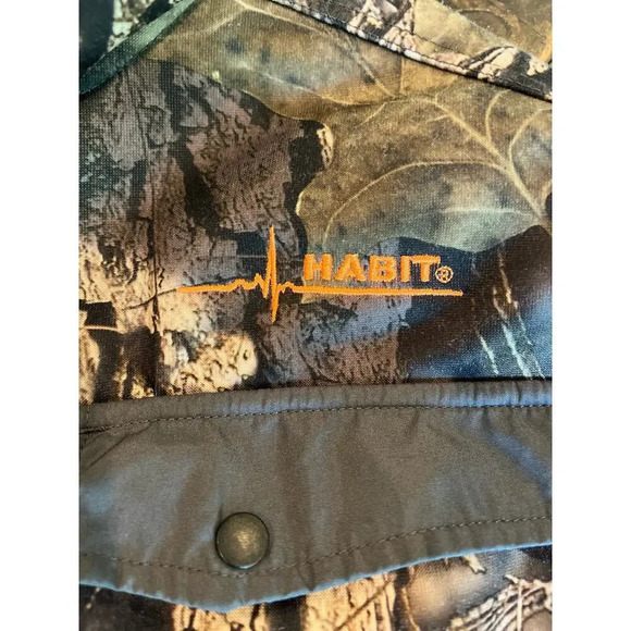 Habit Men’s Medium Gray Camo Button Pull Over Country Western Hunting Fishing - Picture 2 of 16